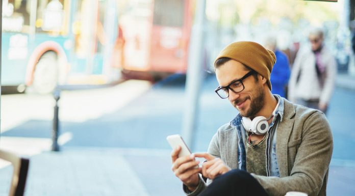 Как подобрать защитное стекло