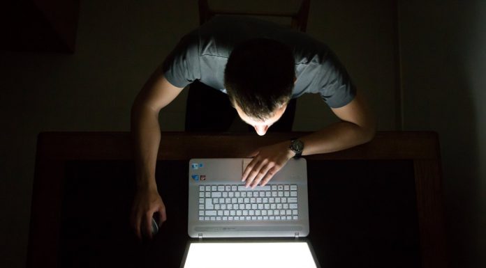 Антистресс Поп Ит перебрался в виртуальный мир и стал игрой!